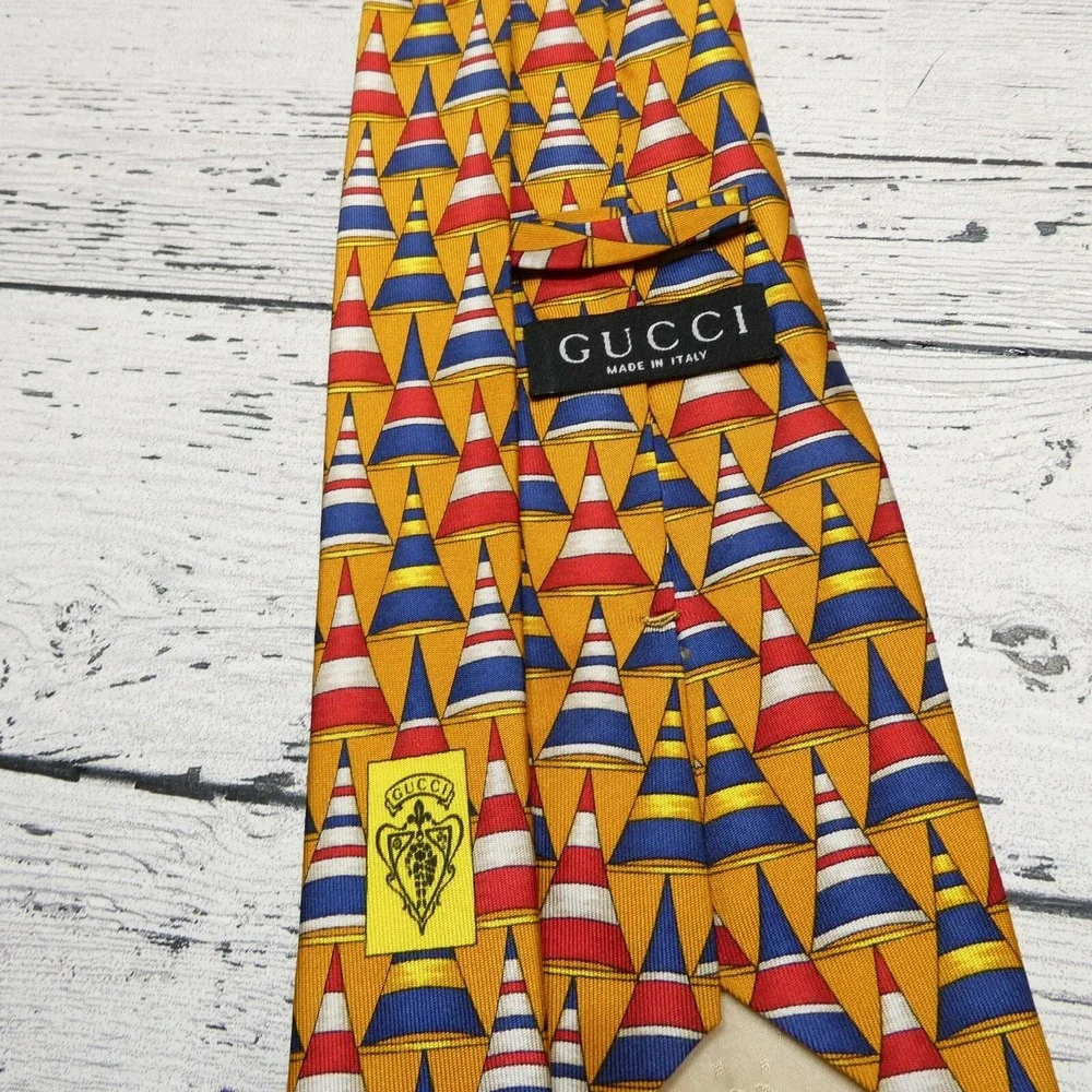 Vintage Gucci Tie Handmade Italian Necktie Cone Duns Hat Pattern